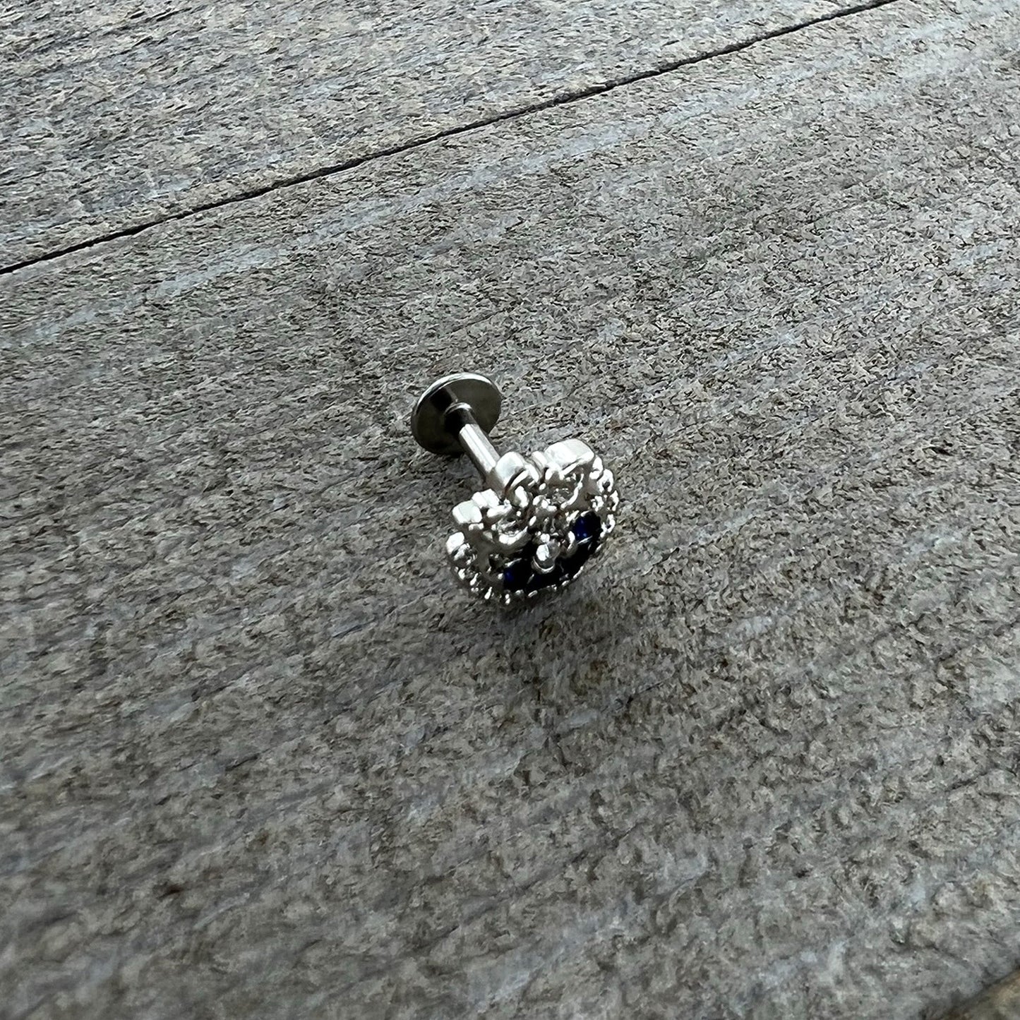 16G 1/4 Blue Clear Gem Abstract Arch Labret