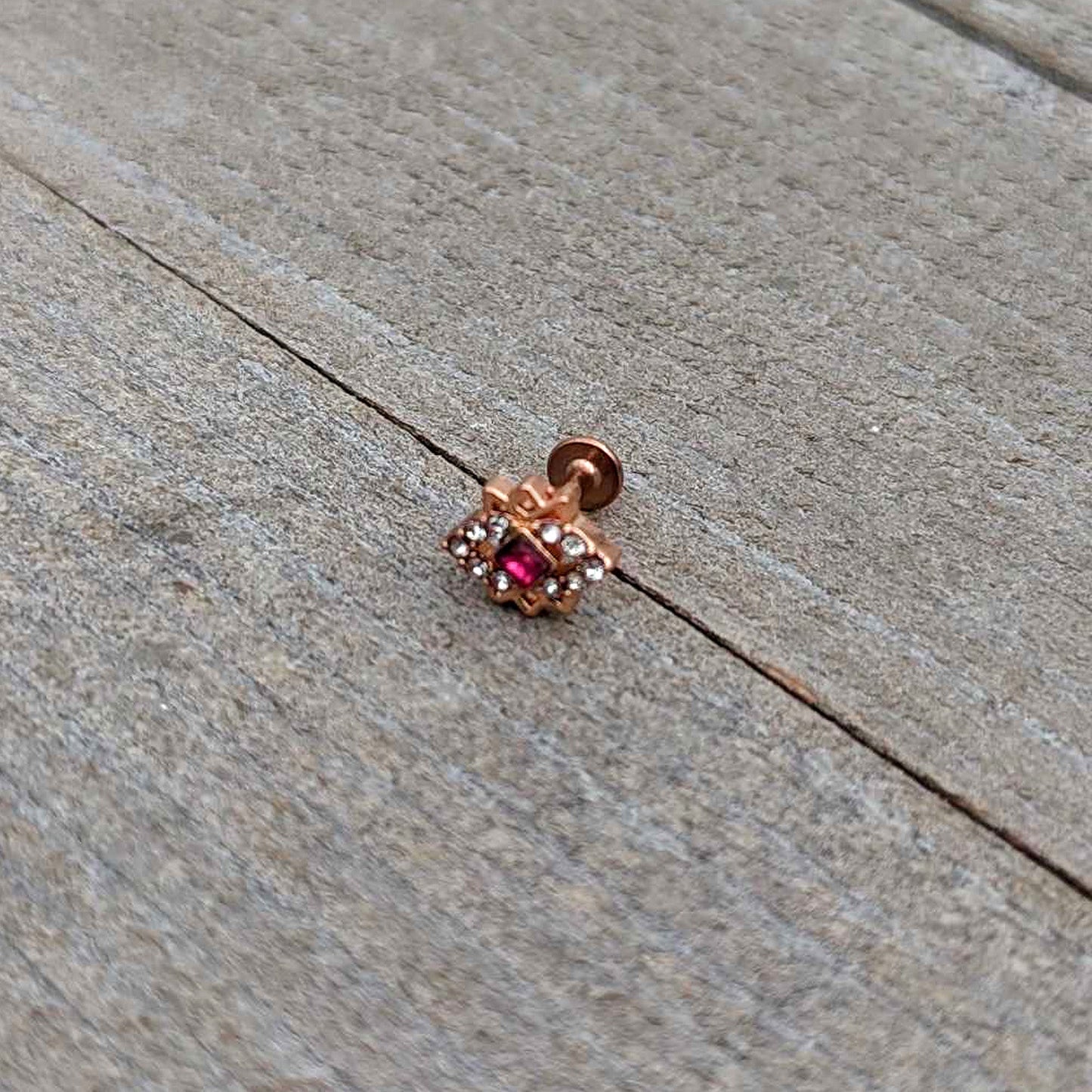 16G 1/4 Red Gem Rose Gold Tone Octogram Star Labret Monroe Tragus