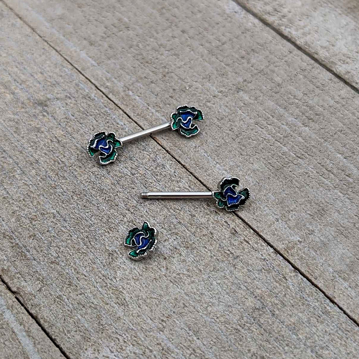 14G 9/16 Spring Flower Blue Green Barbell Nipple Ring Set