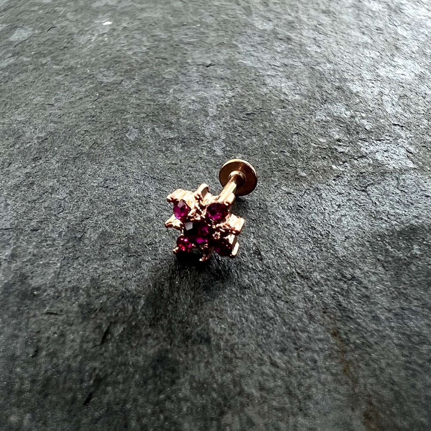 16G 5/16 Pink Gem Rose Gold Tone Sumptuous Star Labret Tragus