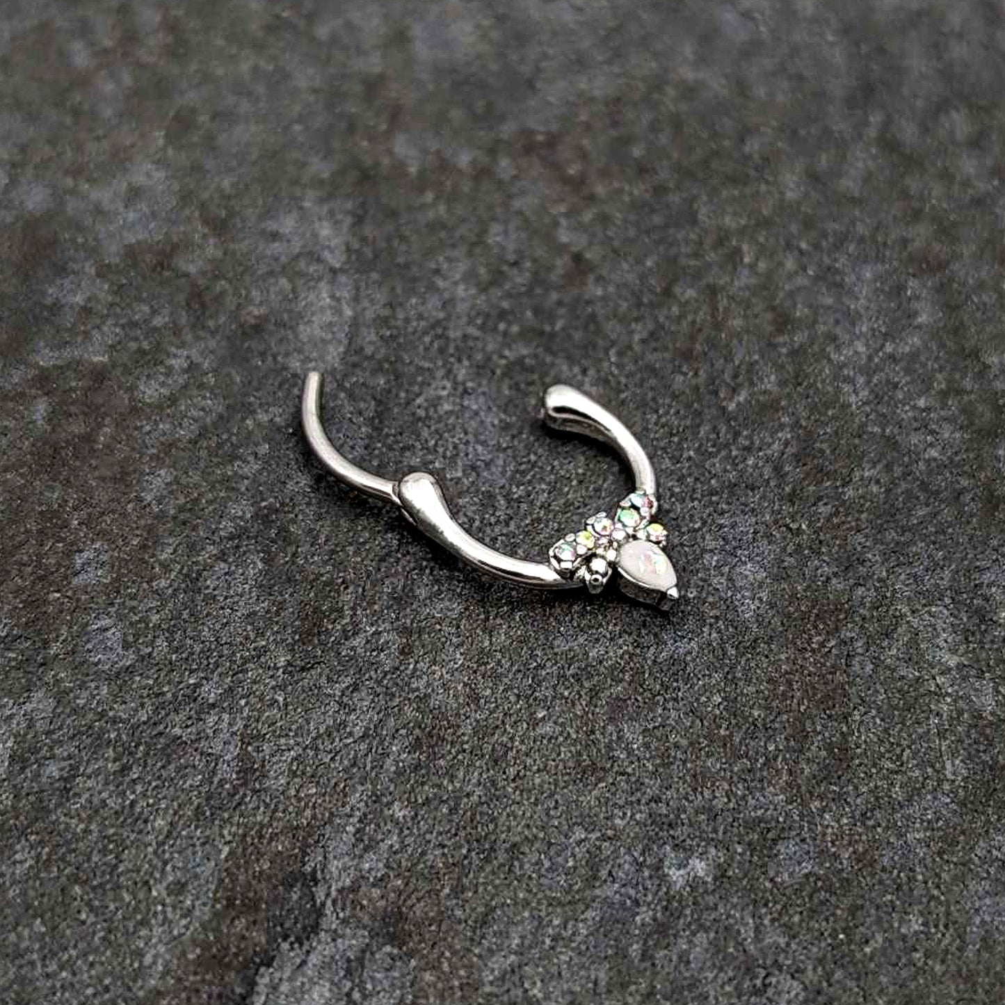 16G 5/16 White Faux Opal Bee Glamour Cartilage Clicker