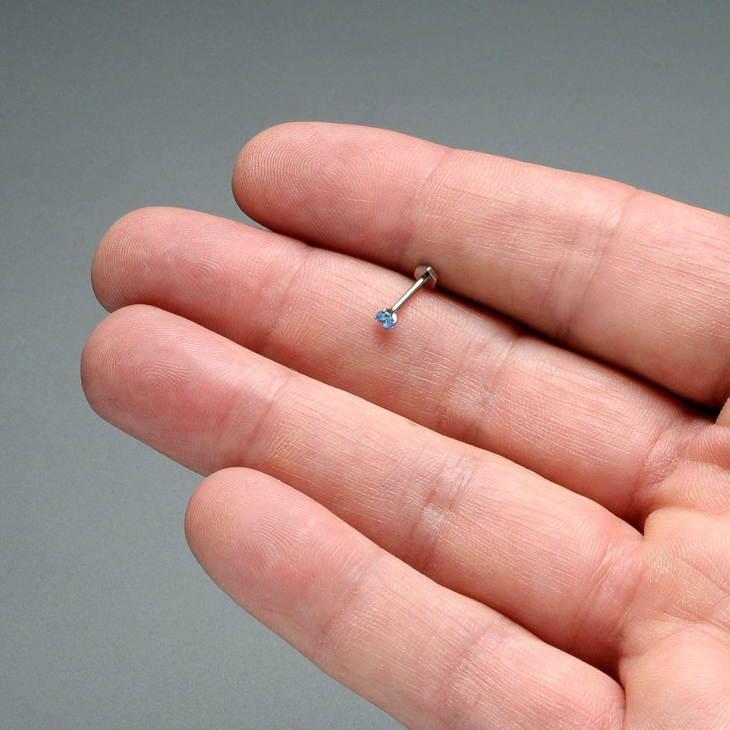 16G 5/16 Blue CZ Gem ASTM F-136 Implant Grade Titanium Hex End Labret Tragus