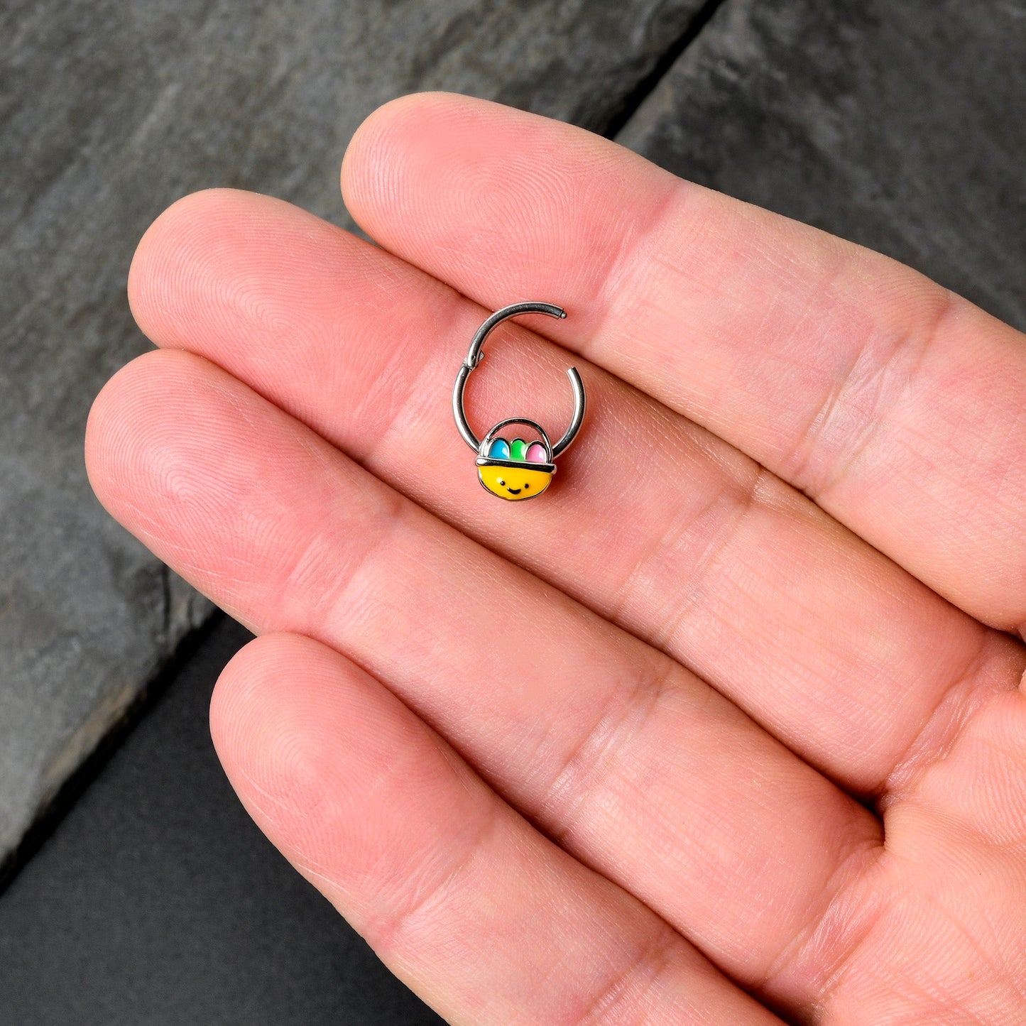 16G 3/8 Celebration Easter Easter Basket Hinged Segment Ring