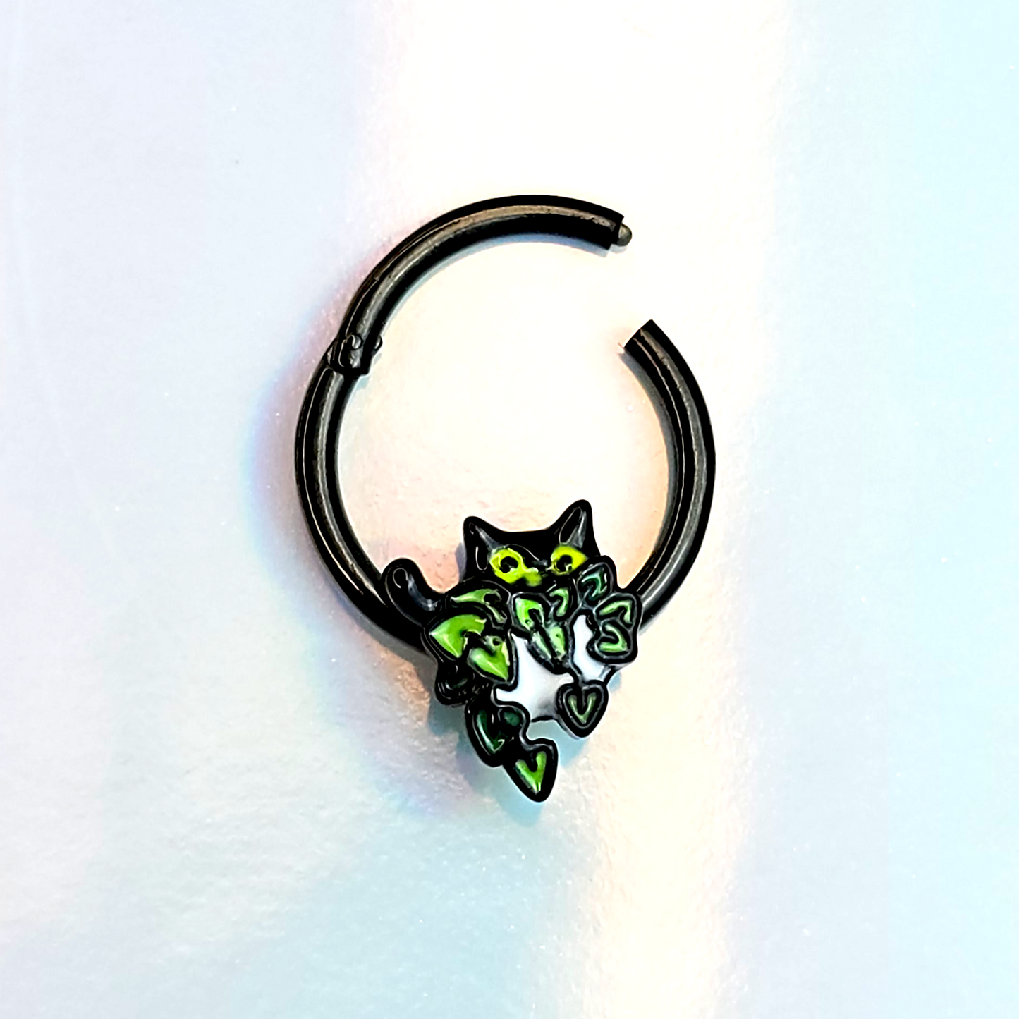 20G 5/16 Black Pouncing Cat Nose Hoop