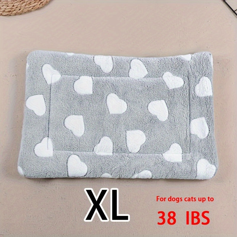 All-Season Dirt-Resistant Rectangular Pet Blanket - Comfortable Dog Paw Heart Print Pet Bed, 1pc
