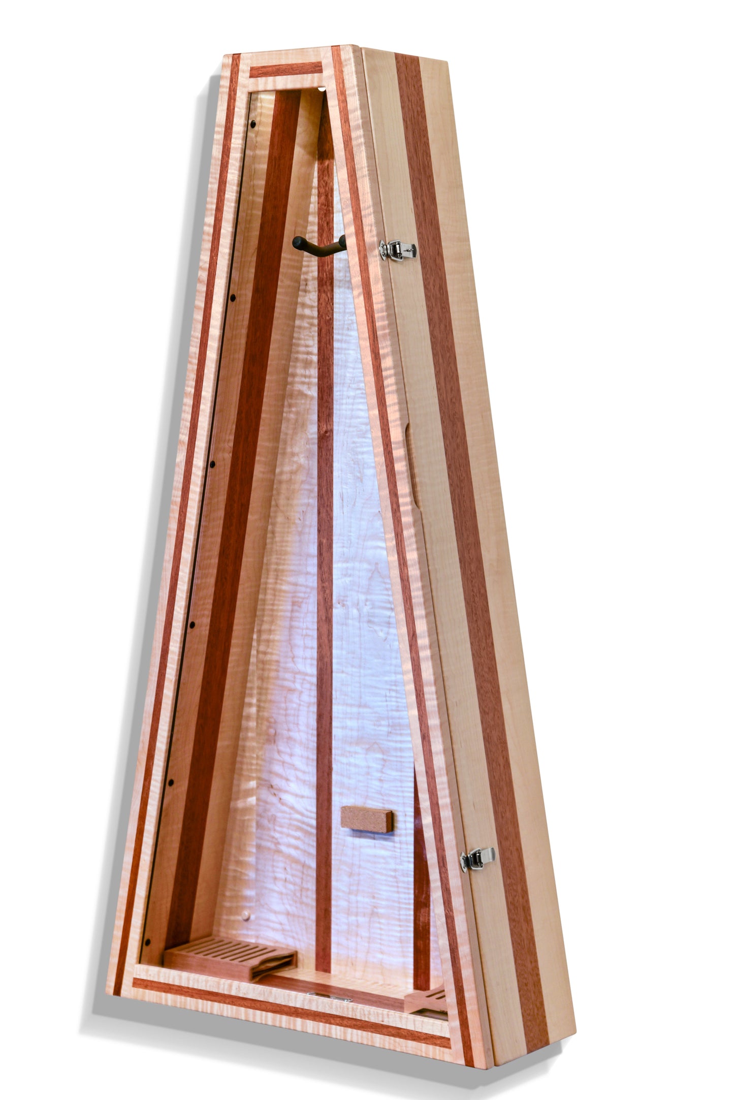 ClimaCase Triangle Humidor - Flamed Maple with Mahogany