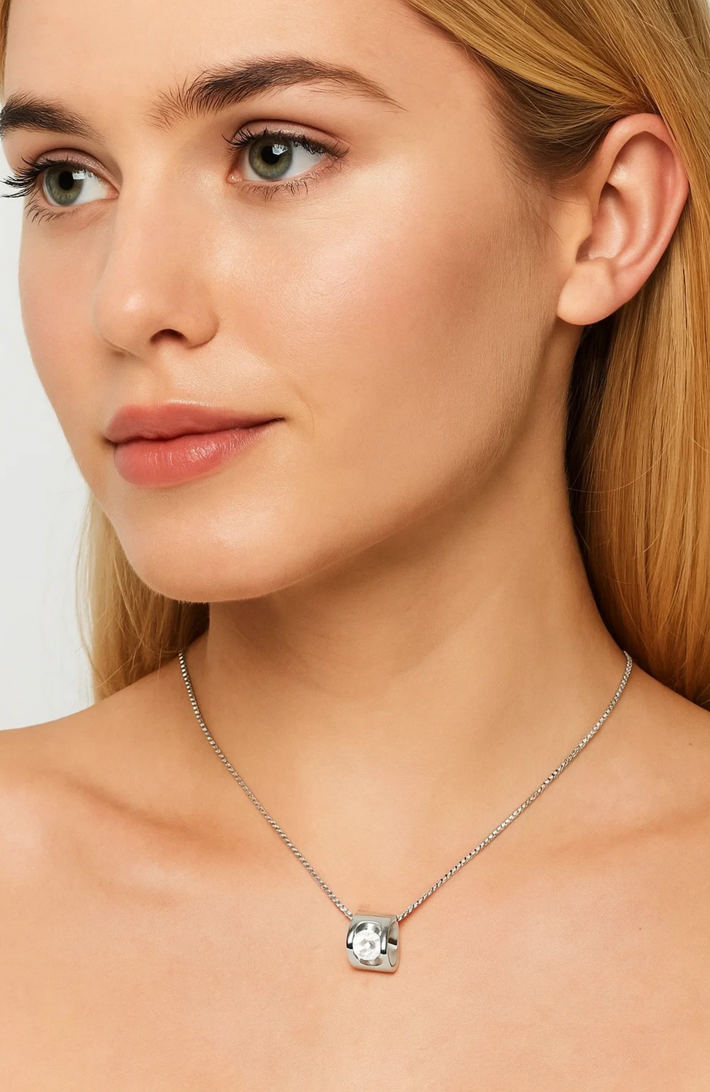 Evelyn Zirconia Heart Pendant Necklace