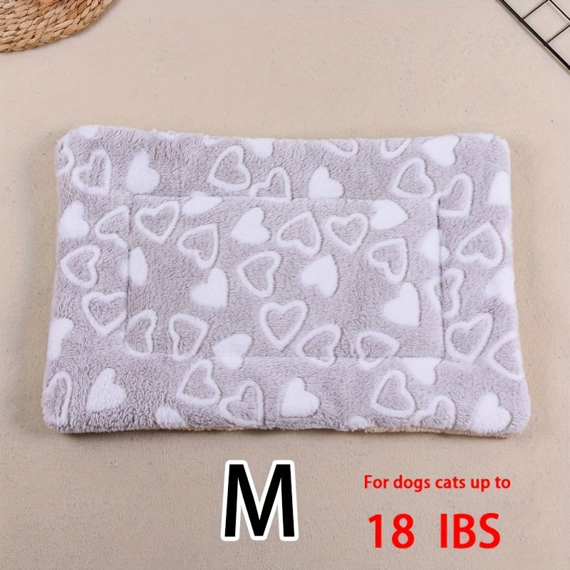 All-Season Dirt-Resistant Rectangular Pet Blanket - Comfortable Dog Paw Heart Print Pet Bed, 1pc
