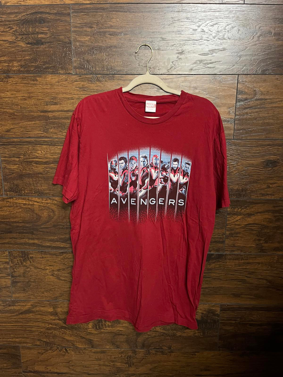 Marvel Avengers Movie Cast Shirt - Marvel Tag XL