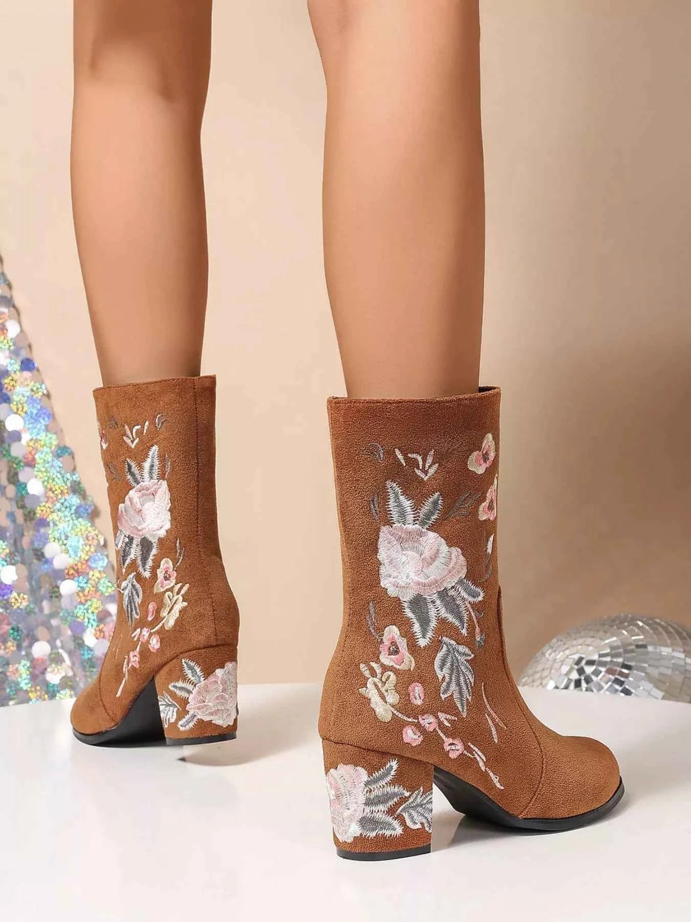 Floral Embroidered : Block Heel Boots
