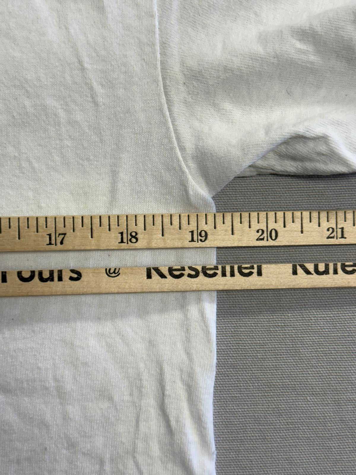 Thrasher Skateboard Magazine T-shirt Roses & Thorns - M