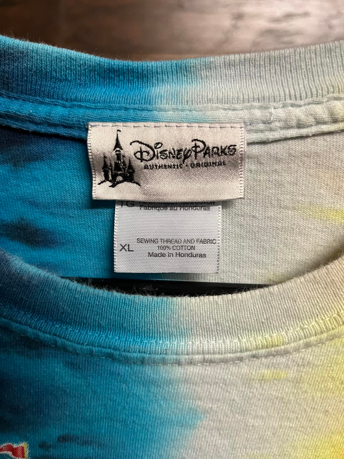 Disney Parks 2013 Good vs Evil T-shirt Disneyland Resort XL