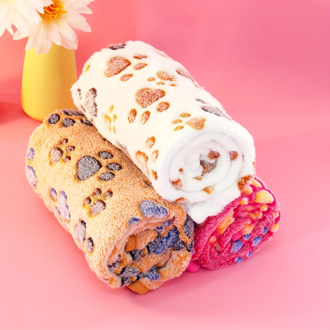 1pc Dog Paw Print Pet Blanket, Soft Velvet Dog Throw Blanket Suitable For Large Medium Small Dogs, Warm And Soft Dog Bed Cover