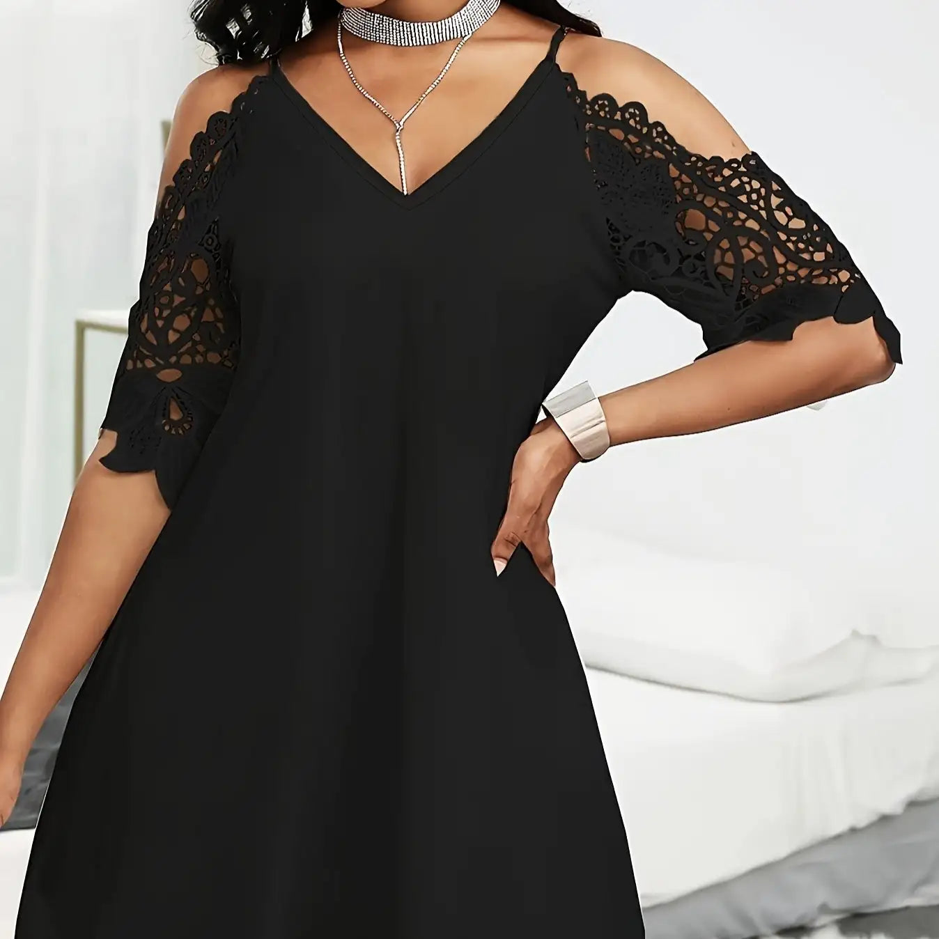 Ladies' V-neck Fashionable Loose Off Shoulder Half Sleeved One Shoulder Crochet Lace Hollow Out Casual Mini Dress