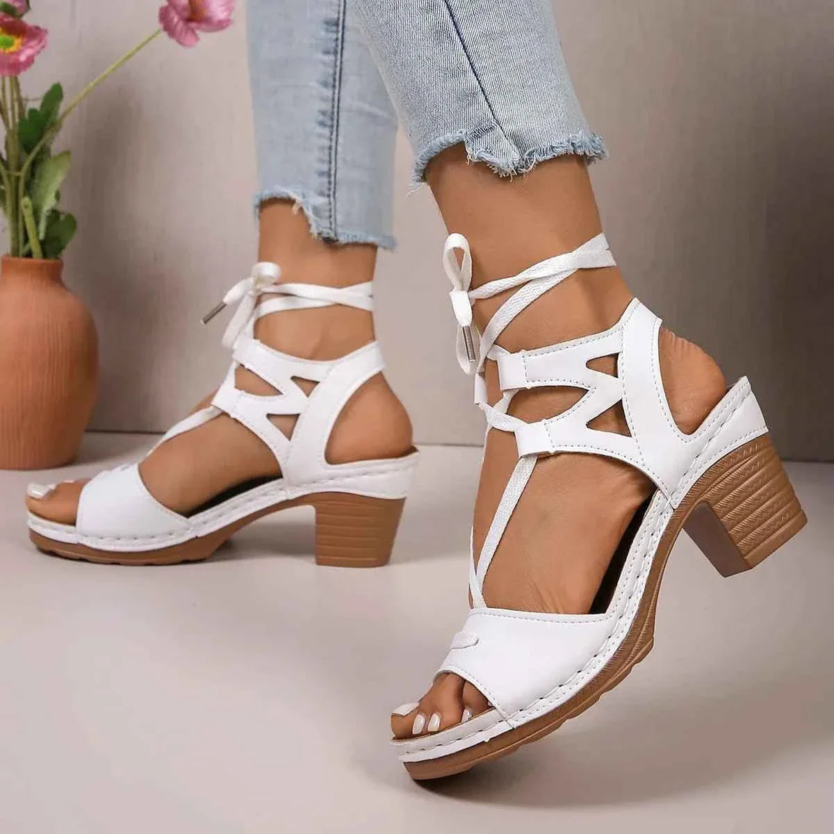 Elegant Heel Block : Lace-Up Sandals