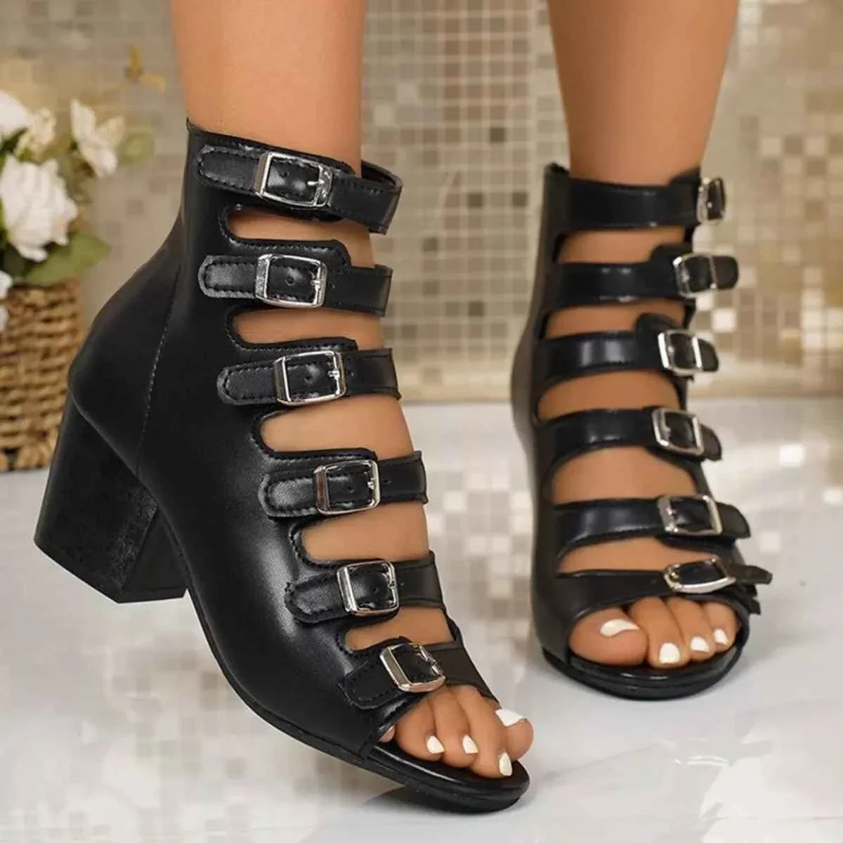 Buckle Open Toe Block : Heels Sandals