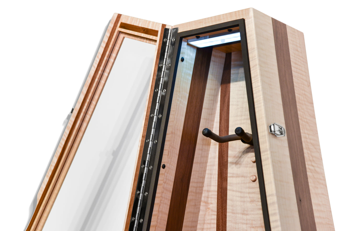 ClimaCase Triangle Humidor - Flamed Maple with Walnut