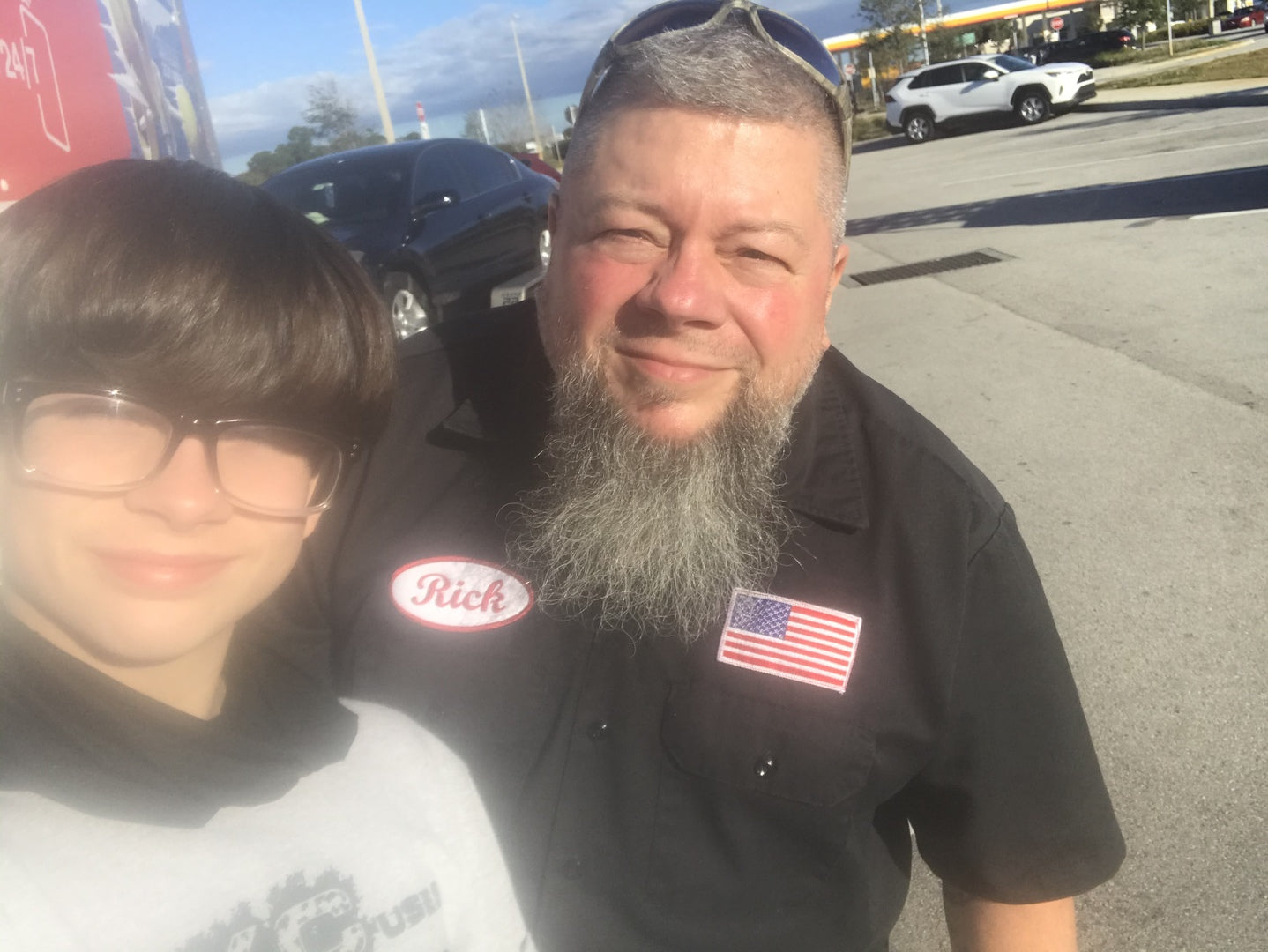 🧔 Stay Slick: Organic Beard Oil for Healthy Growth and Repair 🌿