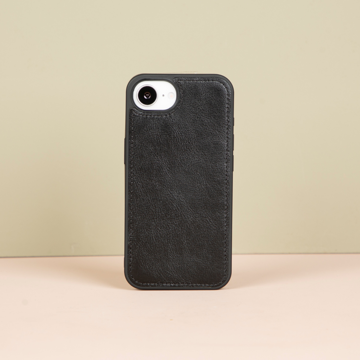 iPhone 16e Leather Wallet Case - Black - Brooklyn