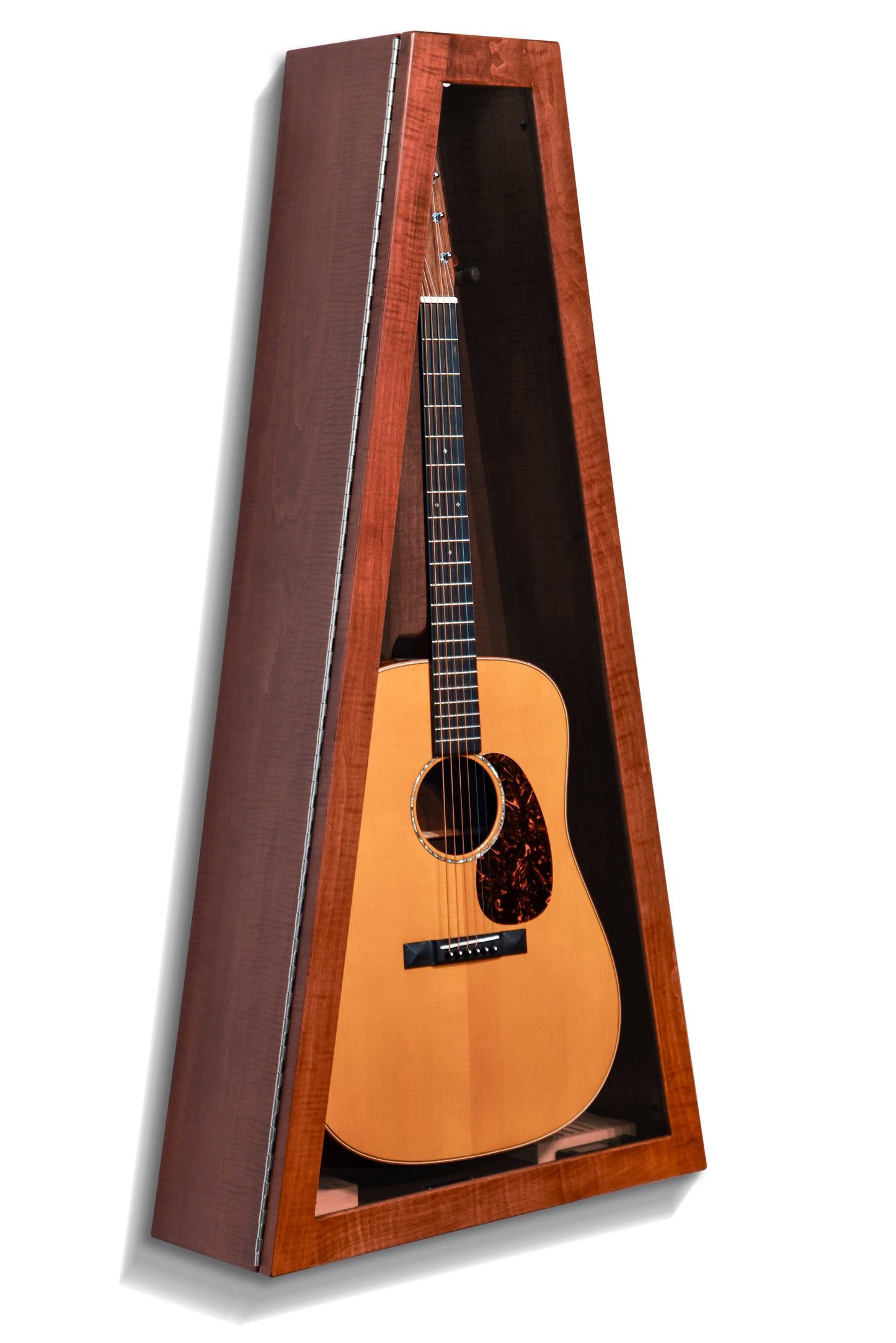 ClimaCase Triangle Humidor - Flamed Maple with Acres Stain