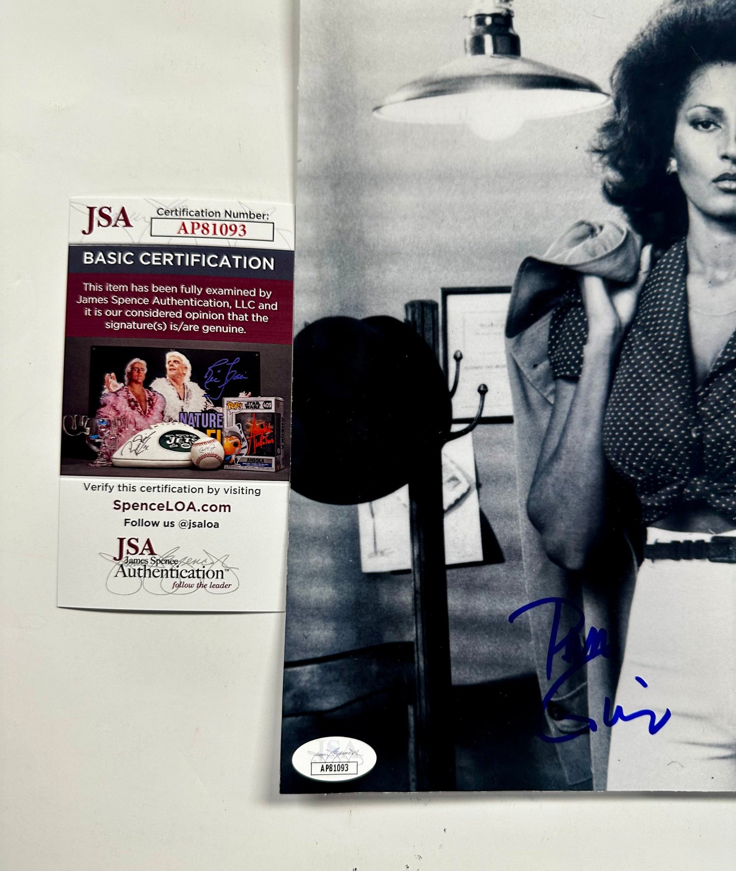 Pam Grier Signed Foxy Brown 8x10 Photo With JSA COA Jackie Brown Coffy