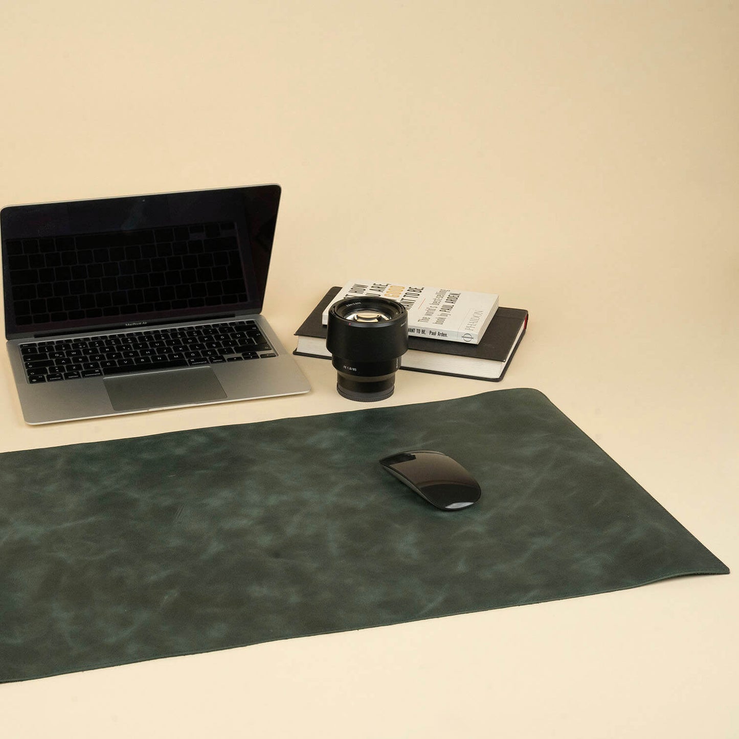 Luxurious Leather Desk Mat - Green - Tampa