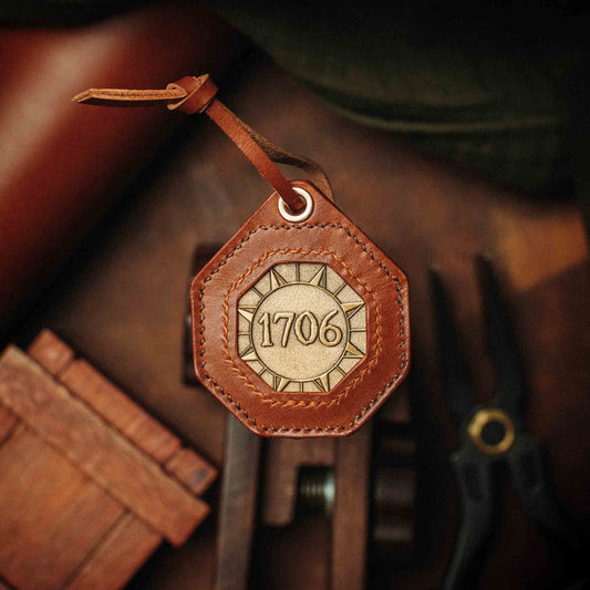 Peso Pocket v4 Plus - Octagonal challenge coin holder