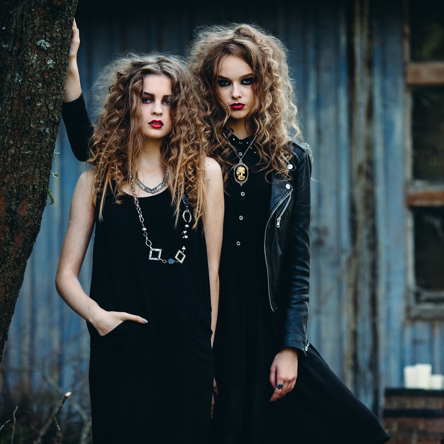 Black lolita lady skeleton necklace