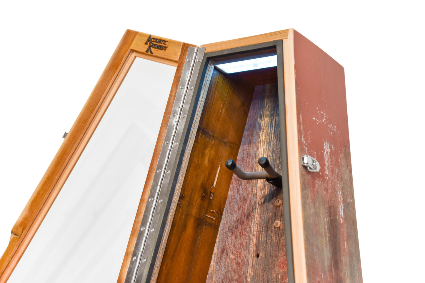 ClimaStand Triangle Humidor with Base - Reclaimed Barnwood (Red)