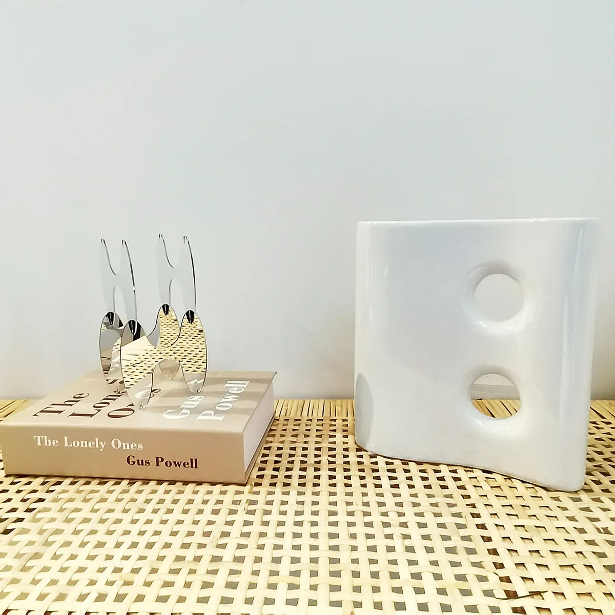 Medieval Style Mirror Combination Metal Sculpture Geometric Acrylic Art Installation Home Decoration Creative Ornaments