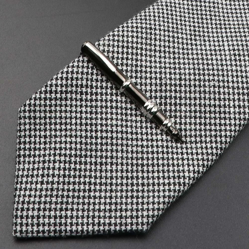 Men's Fashionable Lizard Shape Tie Pin Tie Clip - Premium tie clip from Lizard Vigilante - Just $14.99! Shop now at Lizard Vigilante