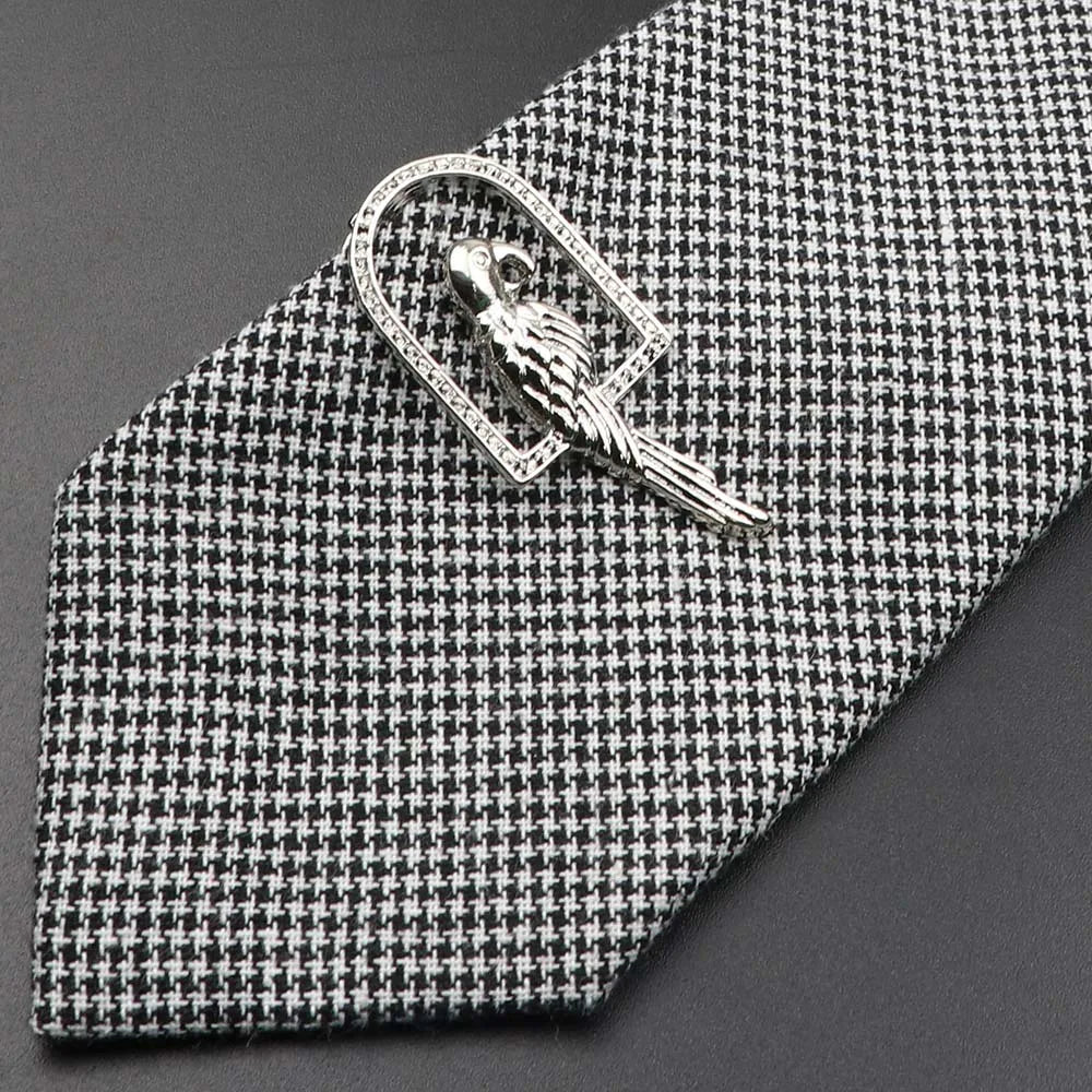 Men's Fashionable Lizard Shape Tie Pin Tie Clip - Premium tie clip from Lizard Vigilante - Just $14.99! Shop now at Lizard Vigilante