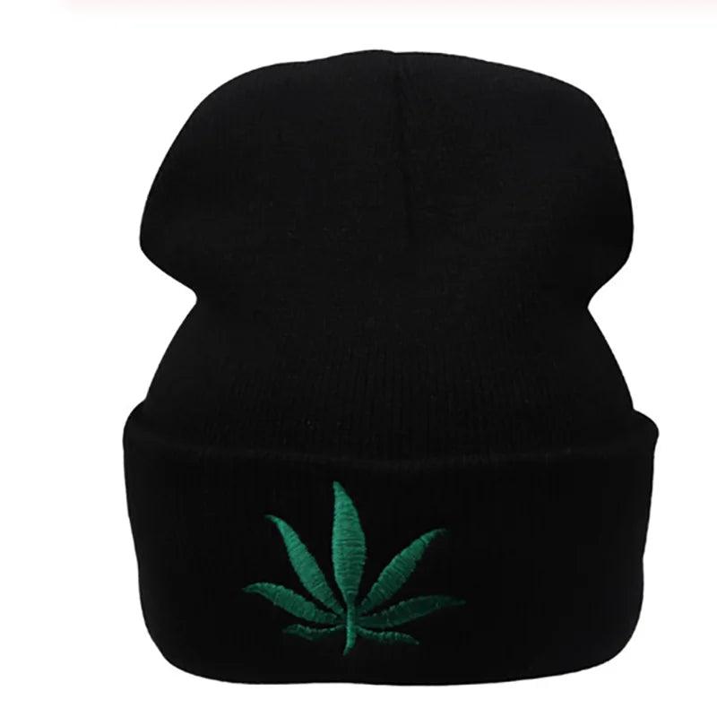 New Men Women Winter Weed Leaf Beanie Hats Warm Hip Hop Punk Knitting Winter Hat For Women Autumn Woolen Cap Skullies Black Hat - Lizard Vigilante