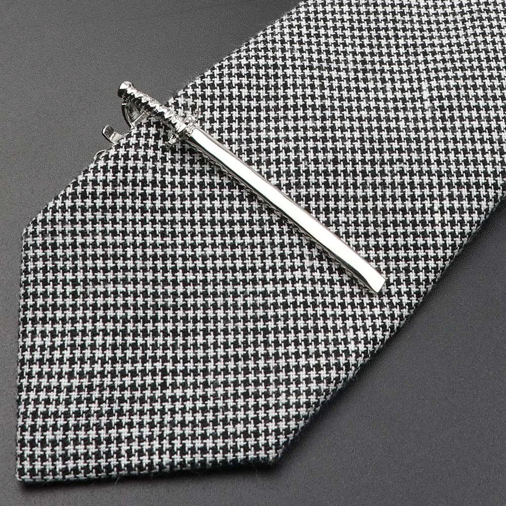 Men's Fashionable Lizard Shape Tie Pin Tie Clip - Premium tie clip from Lizard Vigilante - Just $14.99! Shop now at Lizard Vigilante