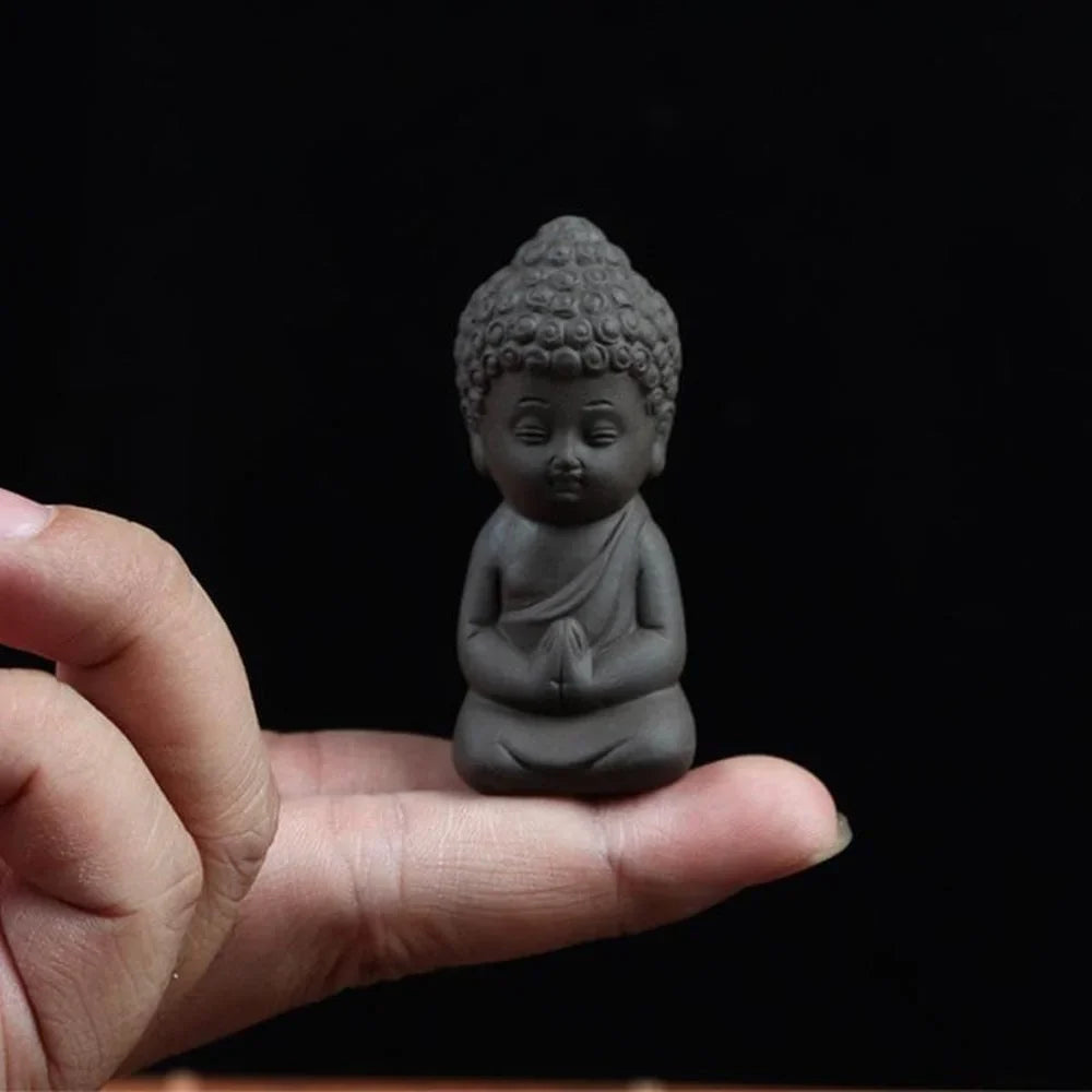 Meditating Baby Buddha Statue Buddha Figurine Decor Zen Monk Sculpture Jardin Lawn Sitting Buddha Tea Pet Ornament