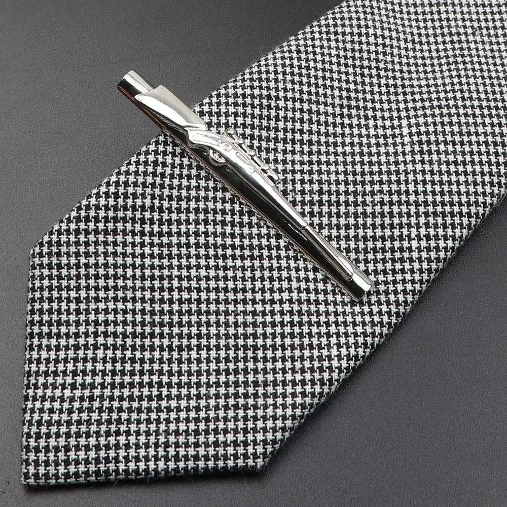 Men's Fashionable Lizard Shape Tie Pin Tie Clip - Premium tie clip from Lizard Vigilante - Just $14.99! Shop now at Lizard Vigilante