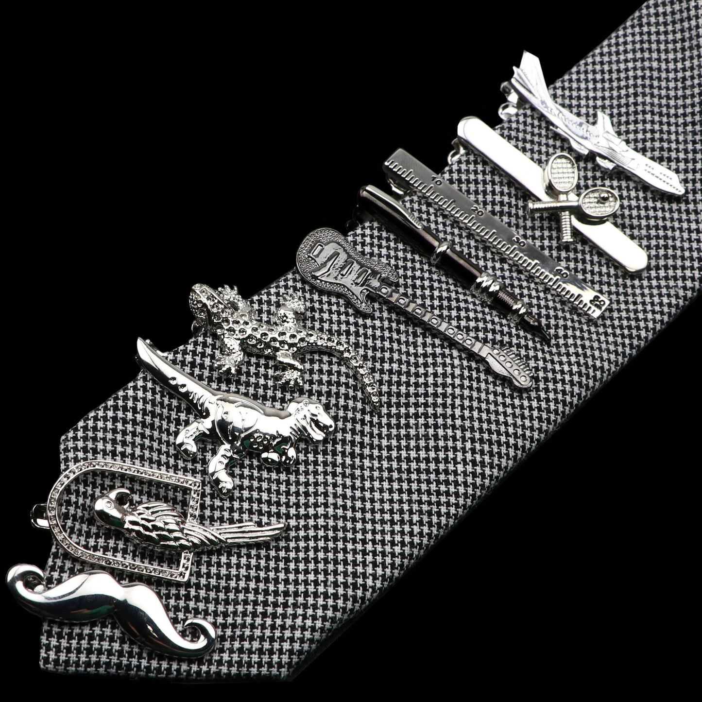 Men's Fashionable Lizard Shape Tie Pin Tie Clip - Premium tie clip from Lizard Vigilante - Just $14.99! Shop now at Lizard Vigilante