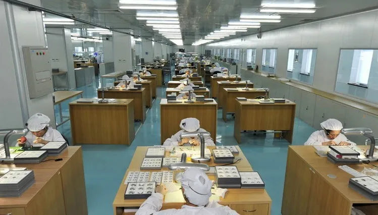 2025 New Mens Fashion Watches Luxury Ultra Thin Stainless Steel Mesh Strap Quartz Watch Rose Gold Men Watch Gifts Reloj Hombre - Premium  from Lizard Vigilante - Just $11.99! Shop now at Lizard Vigilante