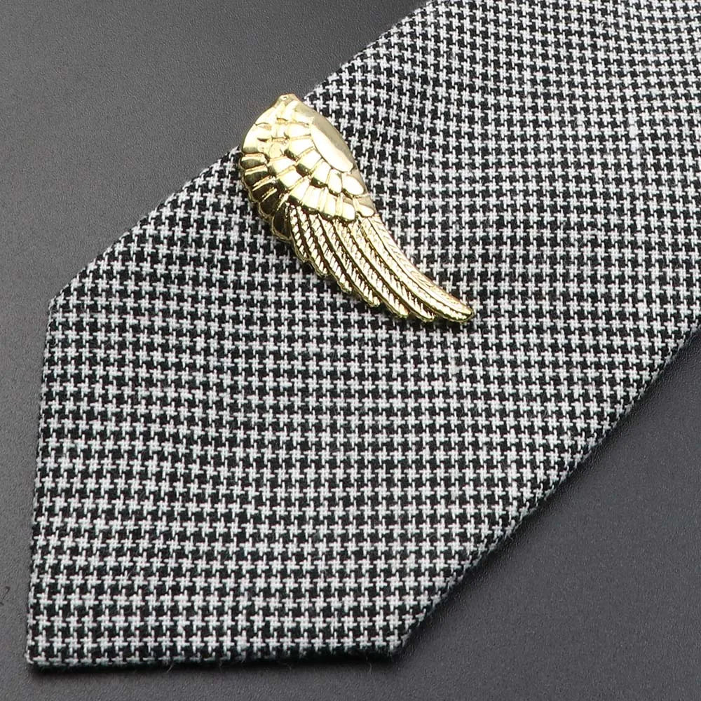 Men's Fashionable Lizard Shape Tie Pin Tie Clip - Premium tie clip from Lizard Vigilante - Just $14.99! Shop now at Lizard Vigilante