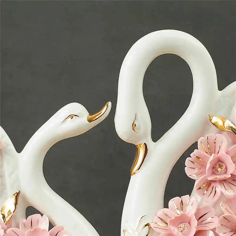 2PCS Swan Statue Pretty Creative Swan Sculpture Figurines Ceramic Crafts Art Home Decoration Accessories1 Pair Wedding Gift