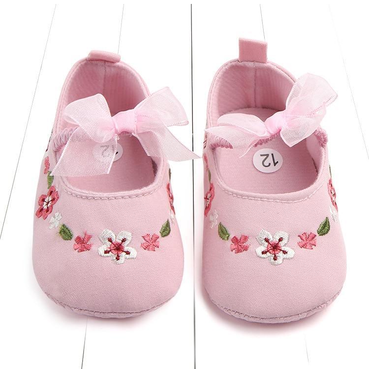 Newborn First Walkers Toddler Shoes Non-slip Baby Girls Kids Floral Shoes Princess Shoes Soft Sole Kids Toddler Infant Boots
