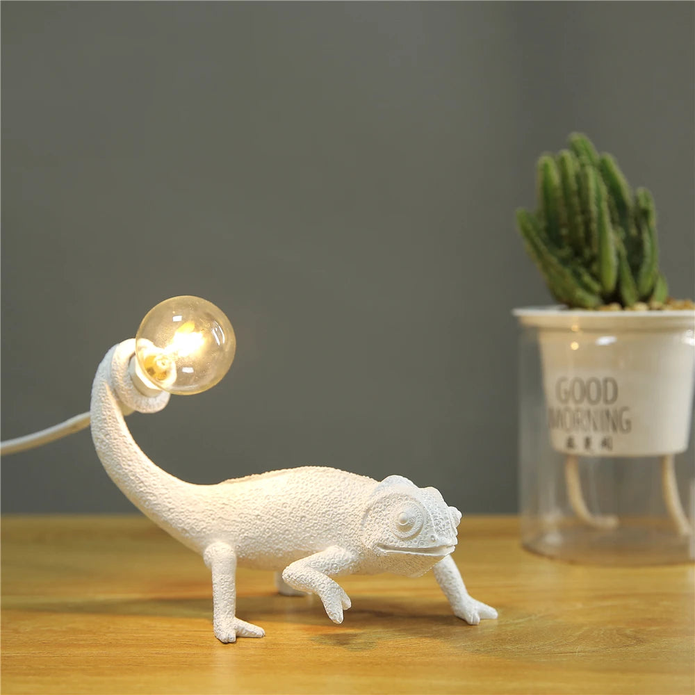 Resin Lizard Night Light Living Room Bedroom Modern Animal Chameleon Wall Lamps Led Table Lamps Home Decor Luminarie - Premium lizard light from Lizard Vigilante - Just $36.99! Shop now at Lizard Vigilante