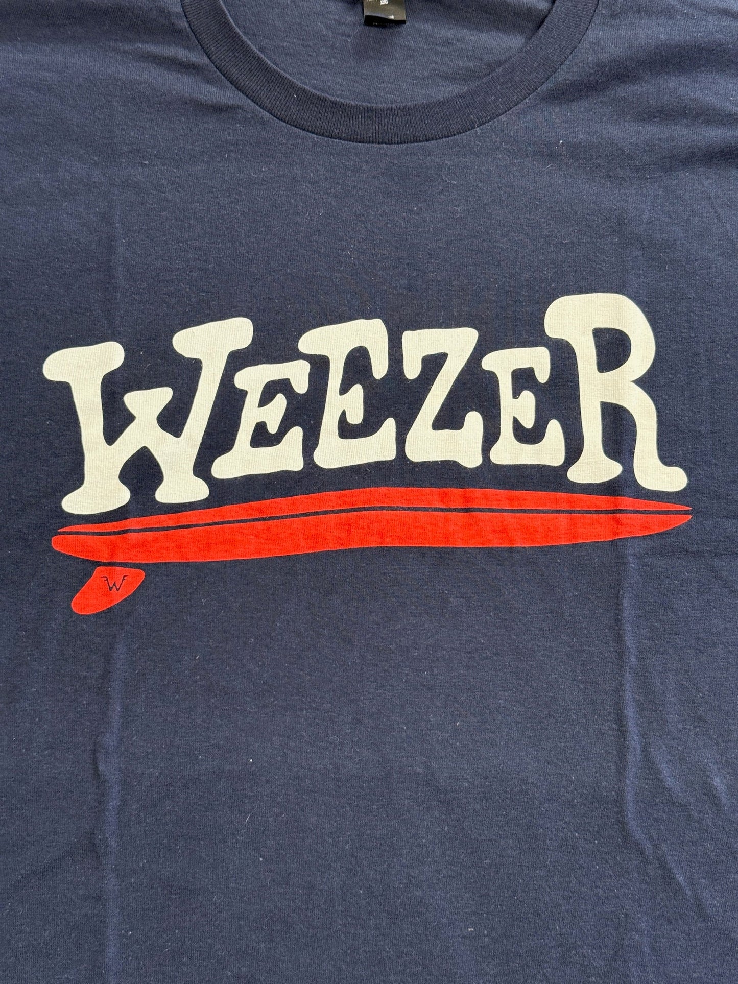 Weezer Surfboard T-shirt - Weezer Official Single Fin Surboard Tee