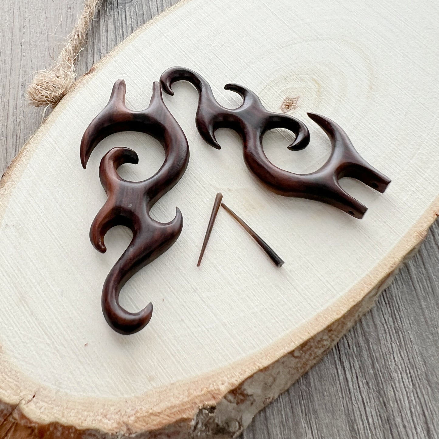 Tribal Organic Wooden Cool Stud edgy Earrings Fake Gauges bohemian