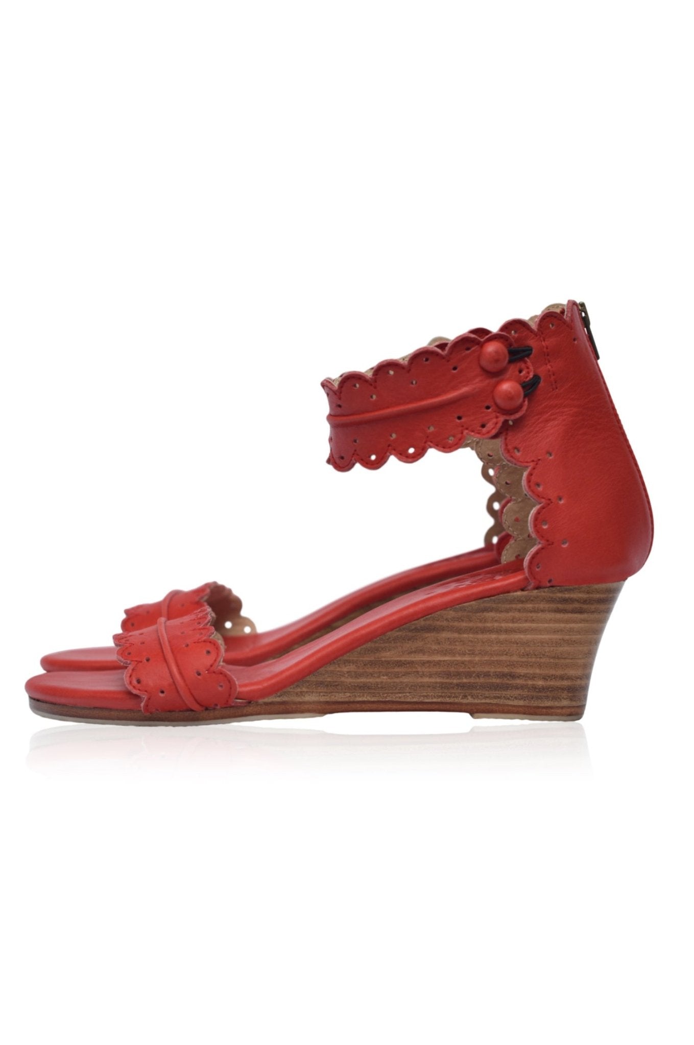 Stylish Magdalena Wedges - The Perfect Pair for Any Occasion