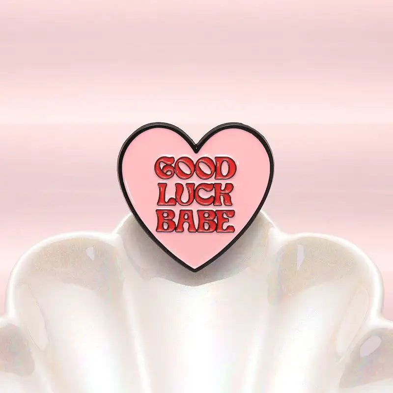 Personalized Creative Minimalist Cute Style Badge Love Frog