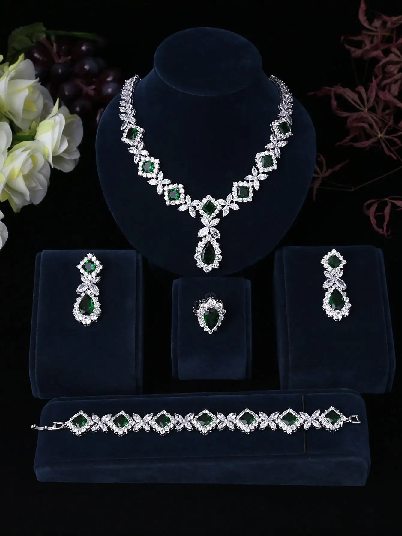 European And American Luxury Zircon Necklace Earring Bracelet Ring Suit
