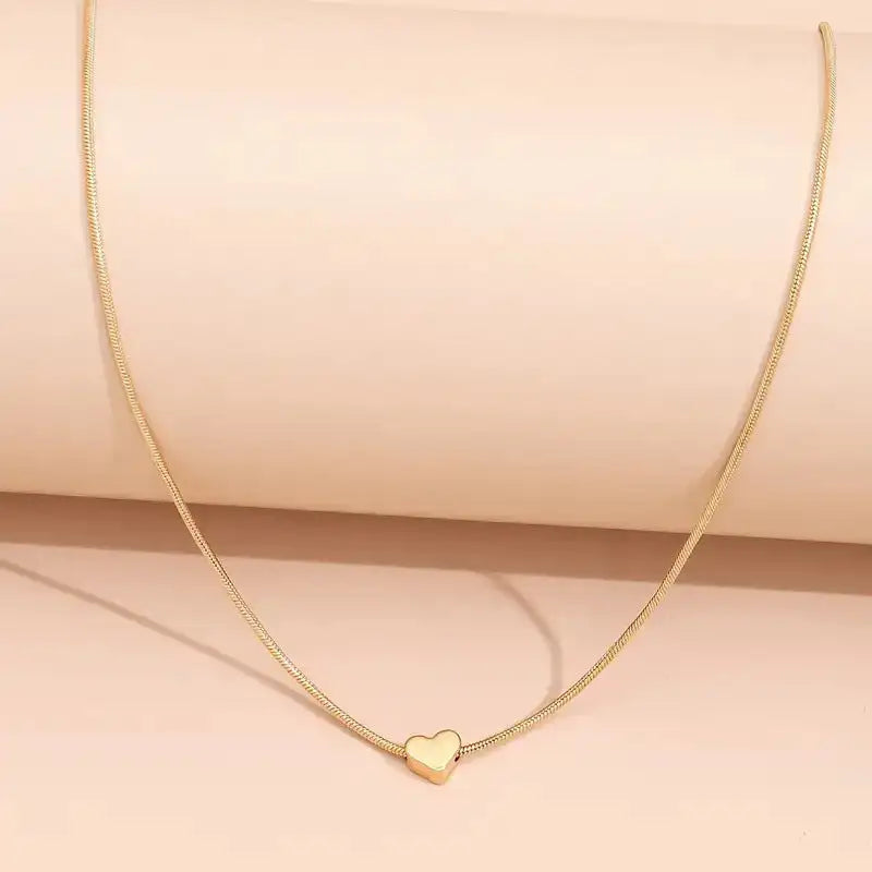Fashion Snake Bones Chain Love Pendant Necklace