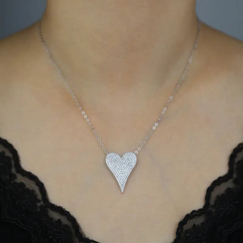 Women's Fashion Personality Heart Temperamental Necklace