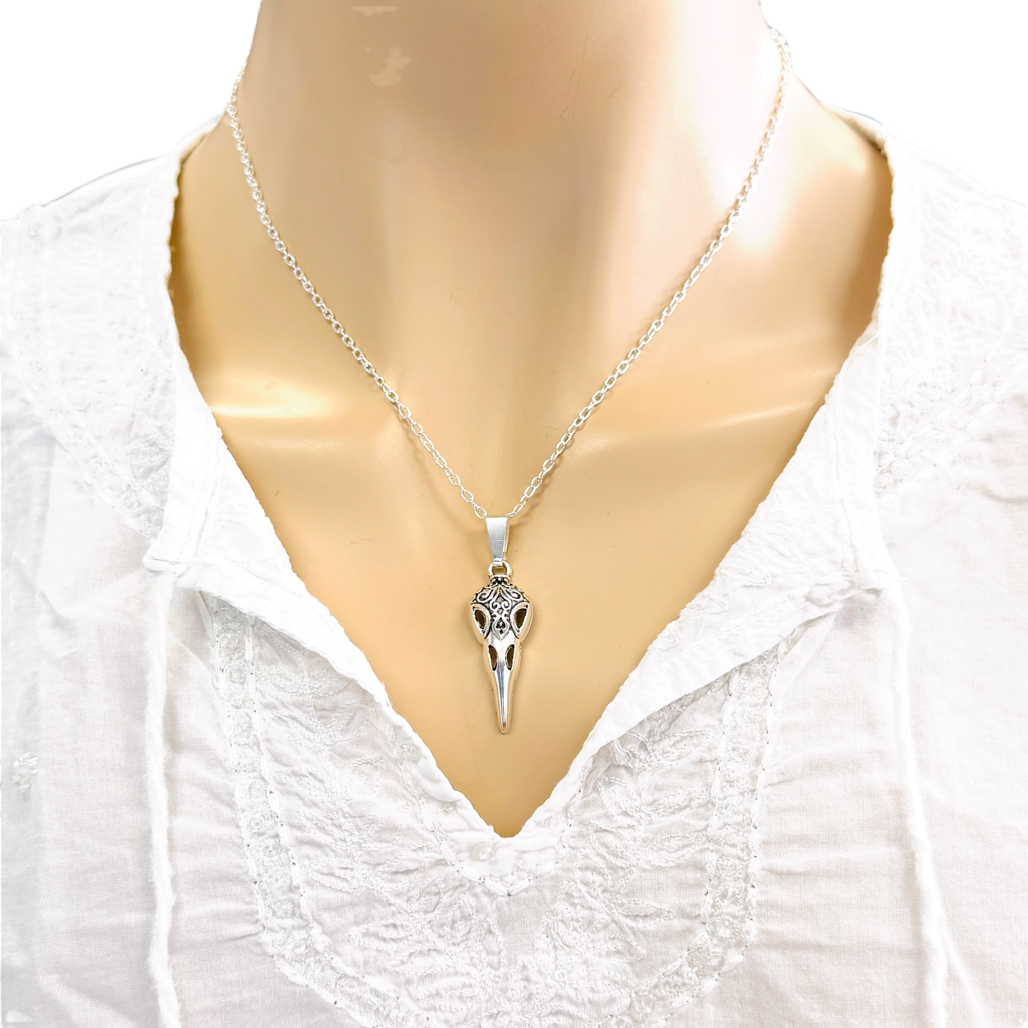 Crow skull necklace silver
